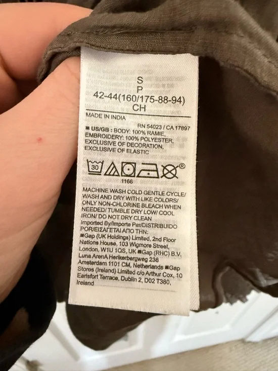 Banana Republic Ramie Eyelet Blouse Boho Embroidered Top - Picture 7 of 7